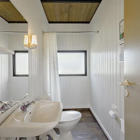 Guthki - 275m From The Sea By Interhome Semesterbostad *